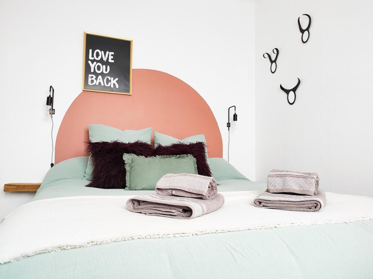 Le Cosy Valcros, Design Et Confort 普罗旺斯地区艾克斯 外观 照片